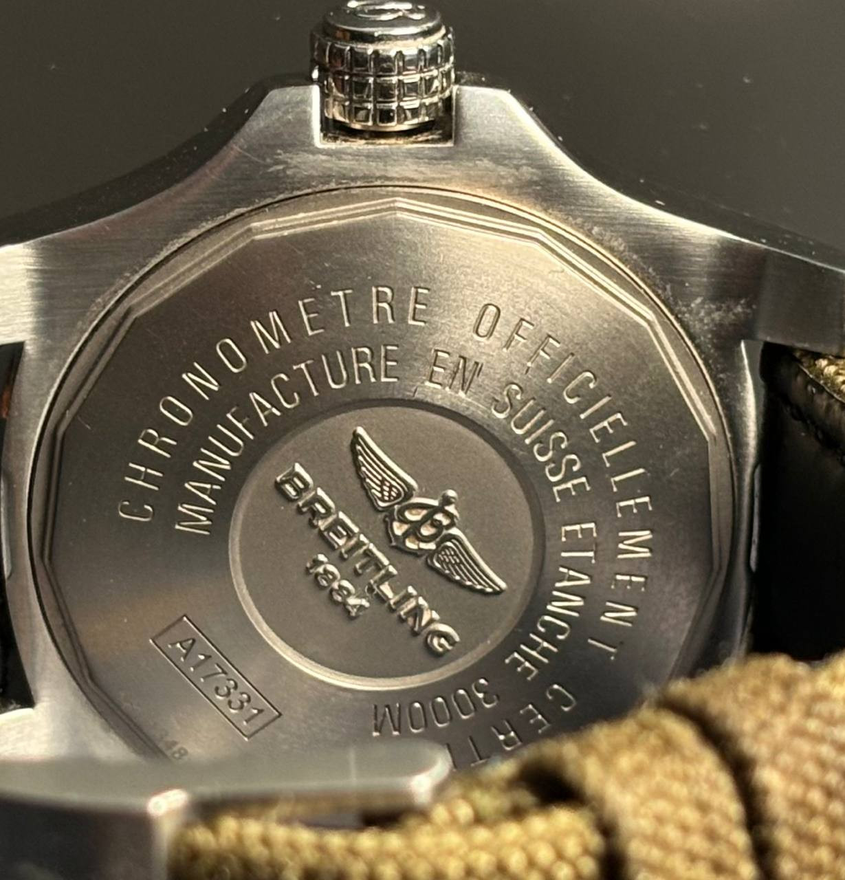 ساعت مردانه برایتلینگ 45 میلیمتری Breitling Avenger