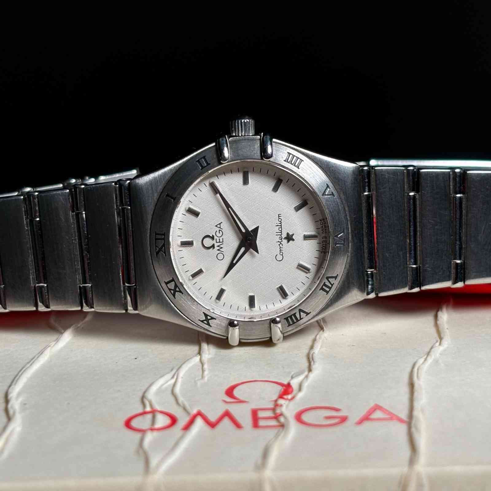ساعت زنانه امگا 25.5 میلیمتری تمام استیل Omega Constellation