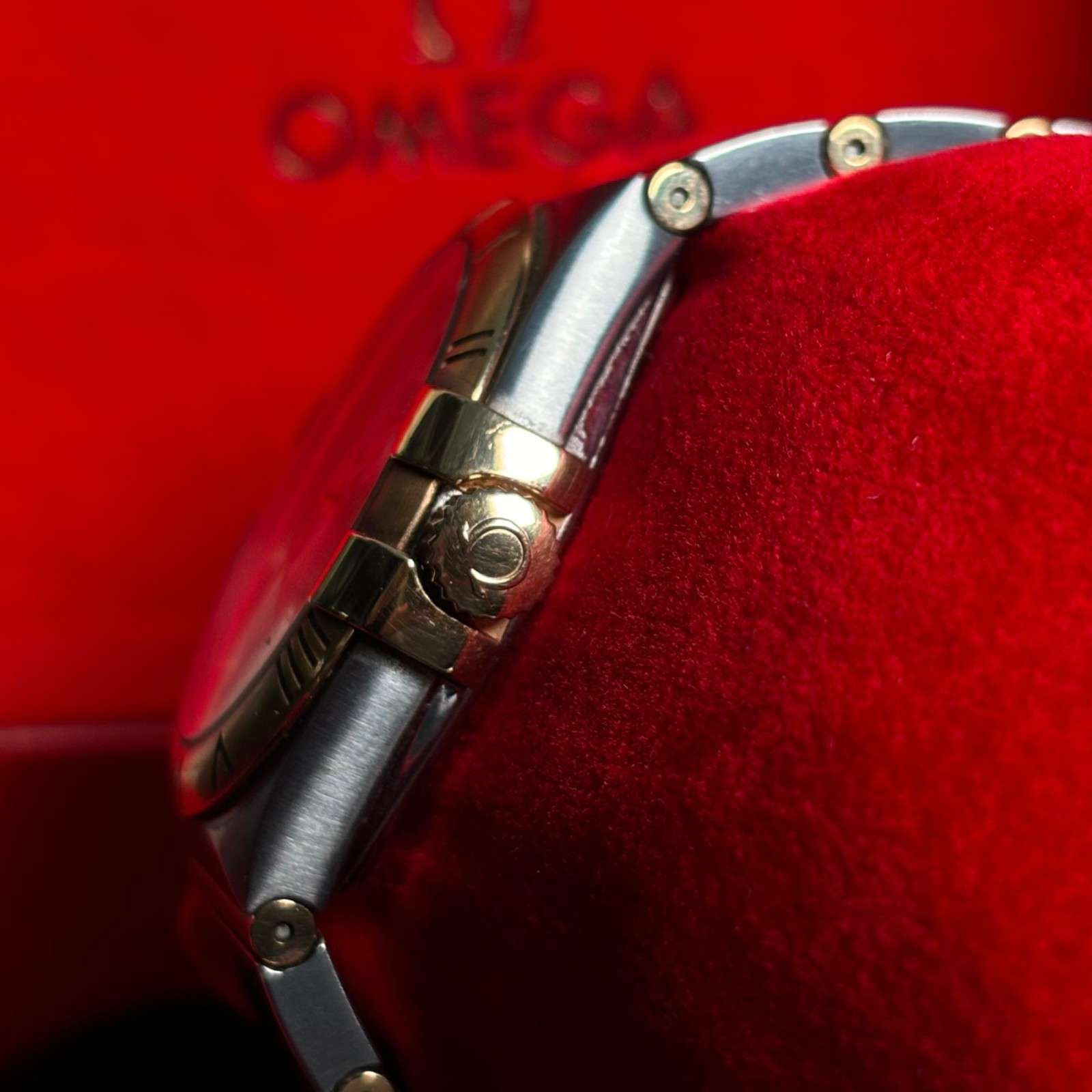 ساعت مردانه امگا 35 میلیمتری  Omega Constellation New Face