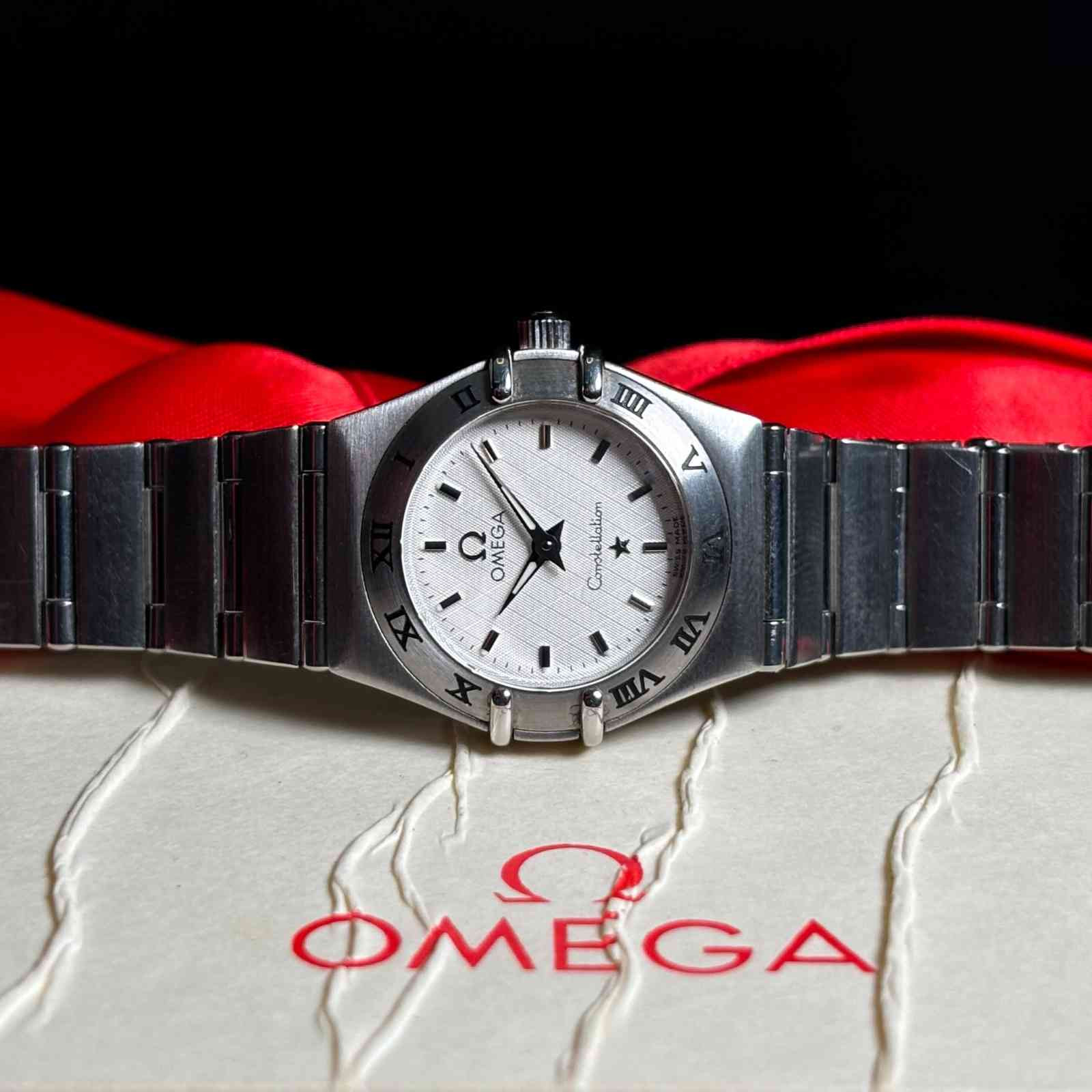 ساعت زنانه امگا 22.5 میلیمتری تمام استیل  Omega Constellation