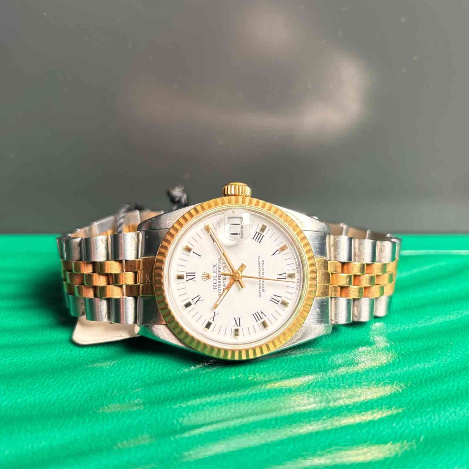 ساعت زنانه رولکس 31 میلیمتری   ROLEX OYSTER PERPETUAL DATEJUST