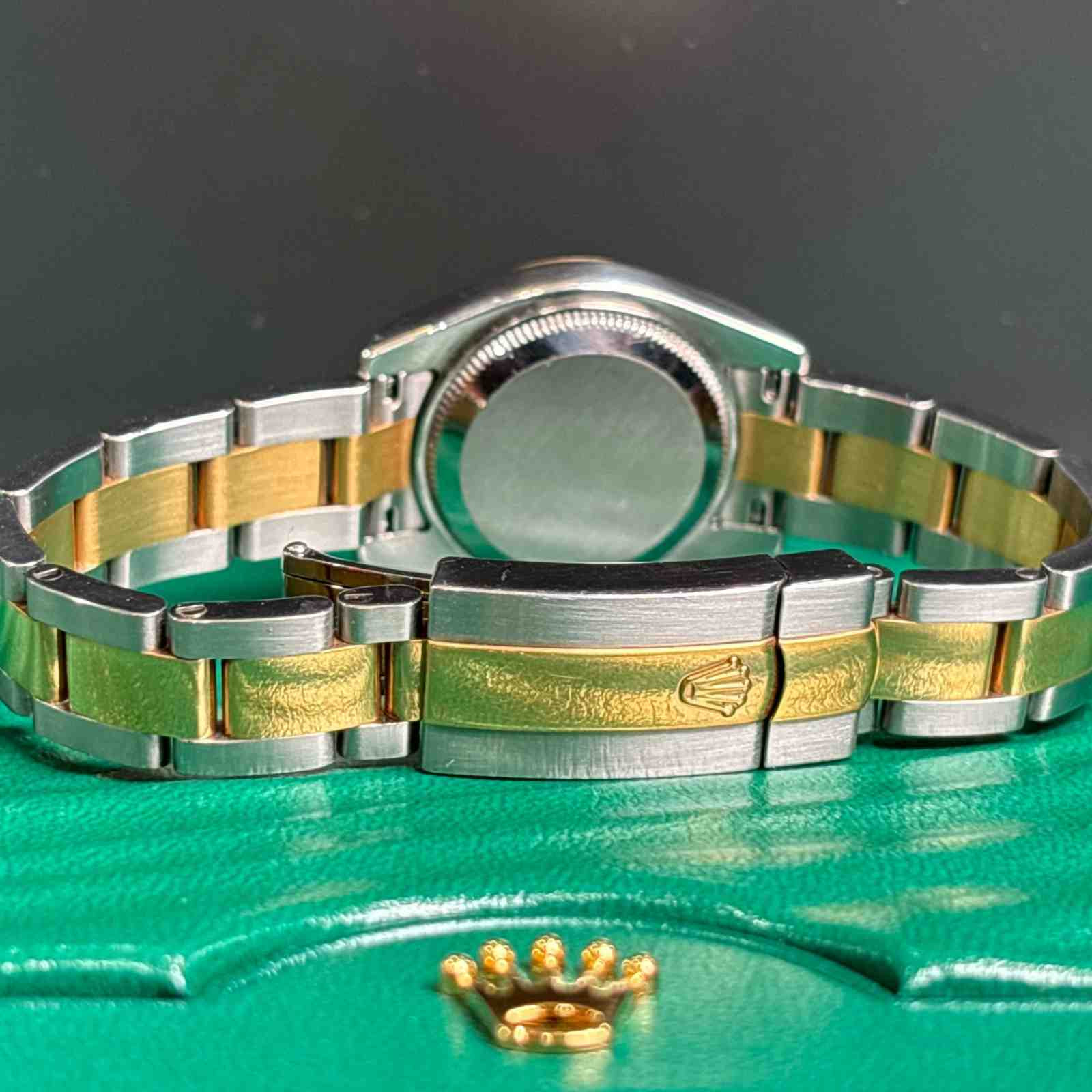 ساعت زنانه رولکس 28 میلیمتری  ROLEX DATEJUST
