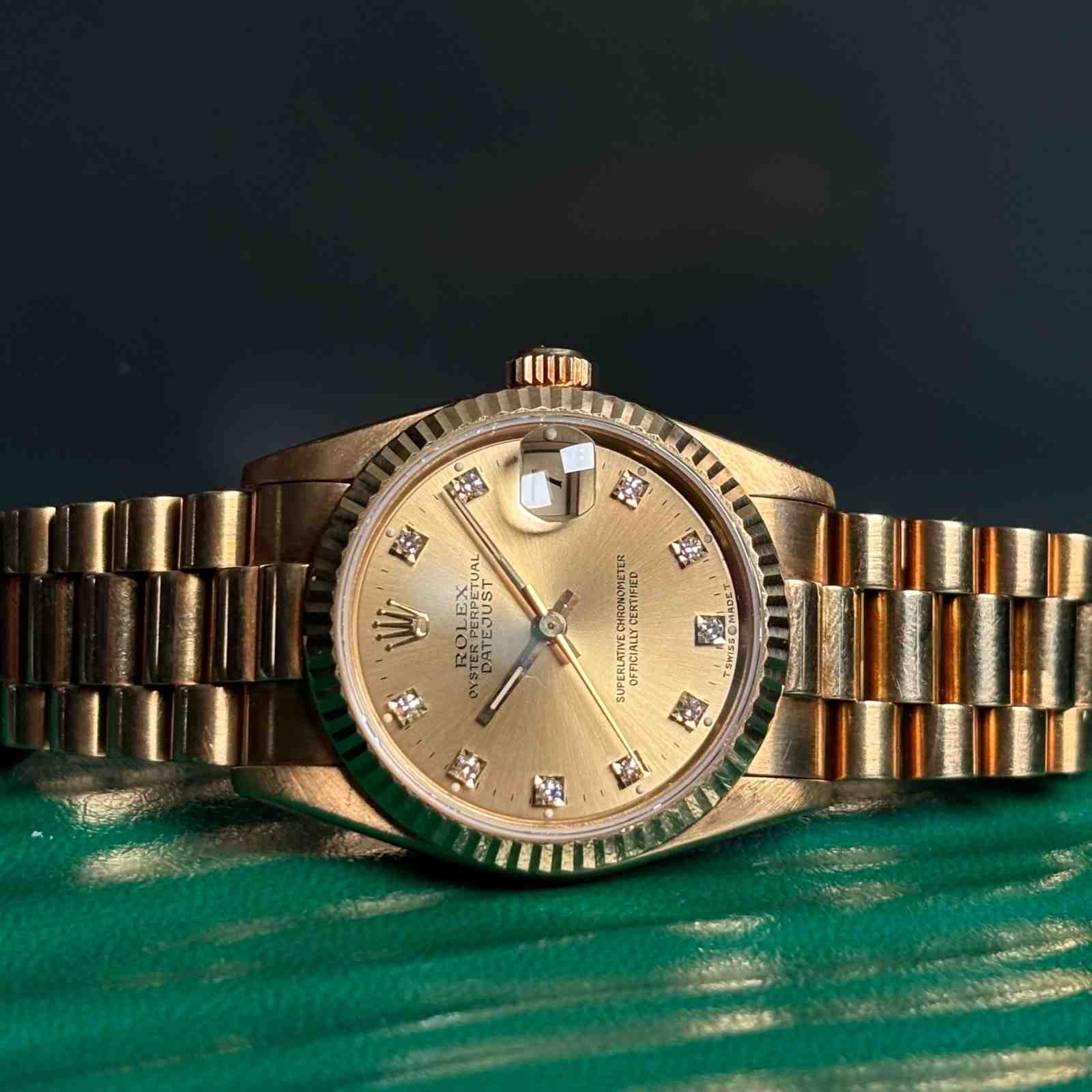 ساعت زنانه رولکس 31 میلیمتری   تمام طلا  ROLEX DATEJUST