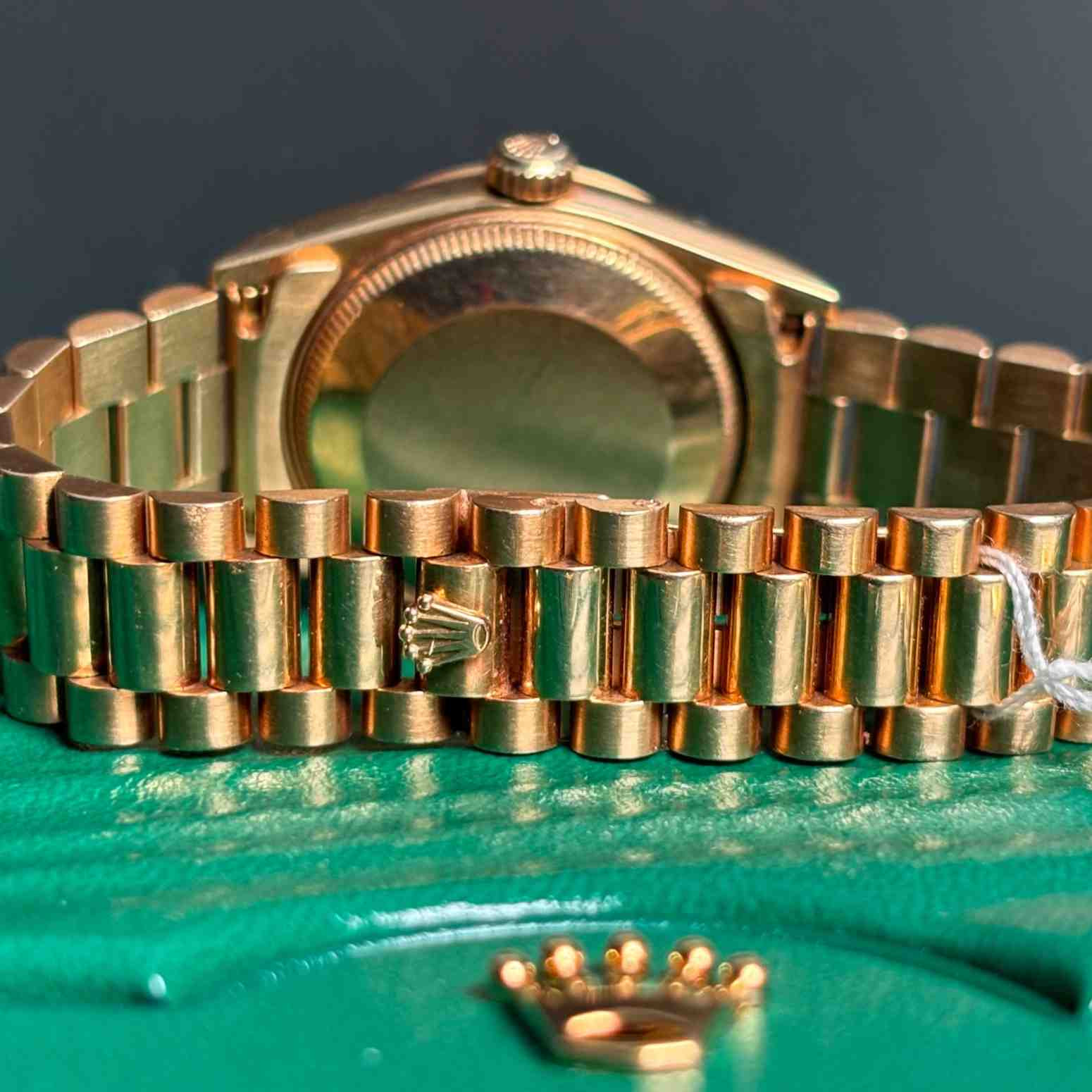 ساعت زنانه رولکس 31 میلیمتری   تمام طلا  ROLEX DATEJUST