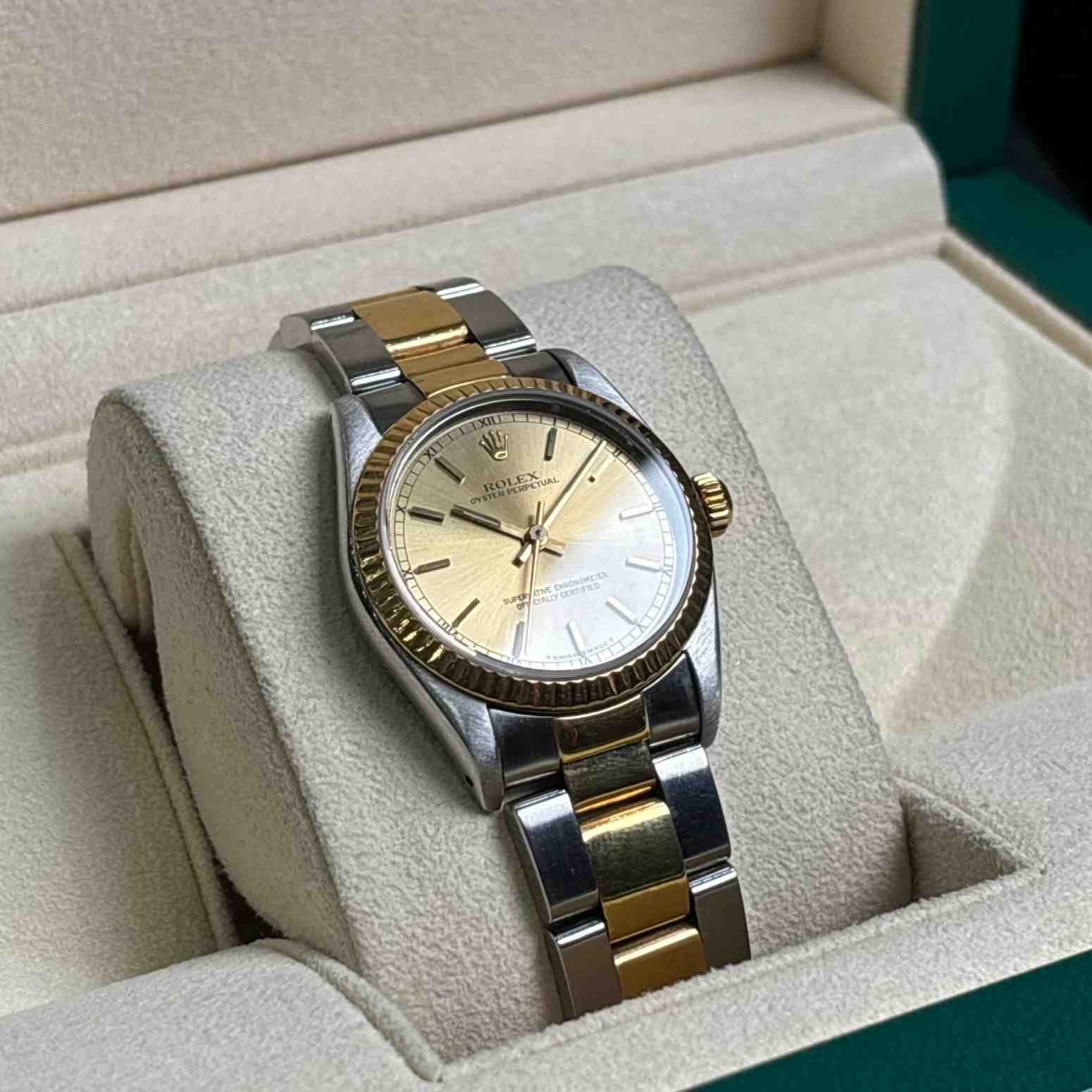 ساعت زنانه رولکس 31 میلیمتری   ROLEX OYSTER PERPETUAL