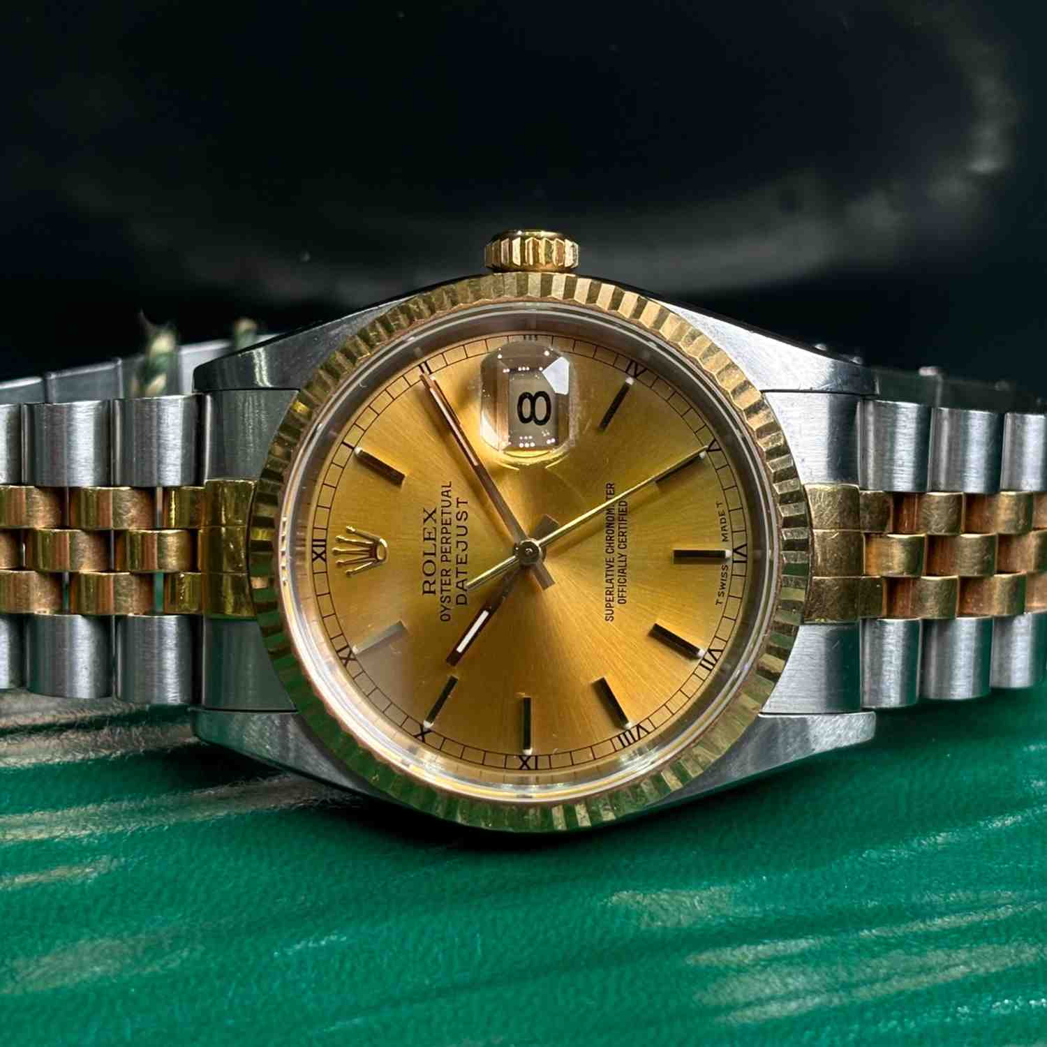 ساعت زنانه رولکس 36 میلیمتری   ROLEX OYSTER PERPETUAL DATEJUST