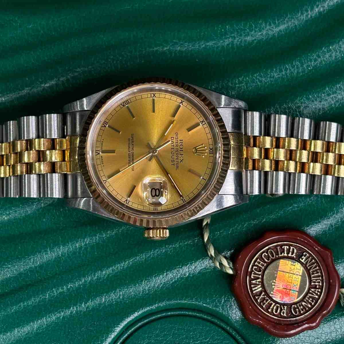 ساعت زنانه رولکس 36 میلیمتری   ROLEX OYSTER PERPETUAL DATEJUST