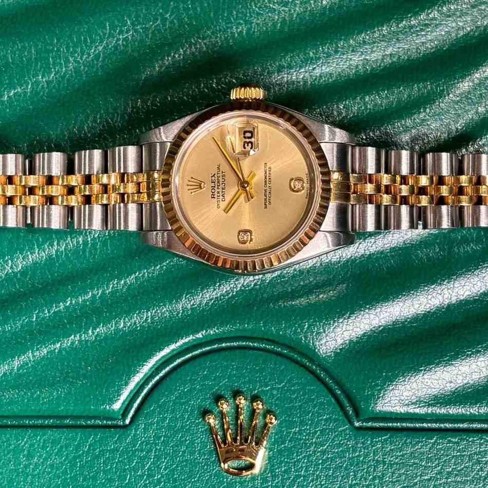ساعت زنانه رولکس 26 میلیمتری ROLEX OYSTER PERPETUAL DATEJUST
